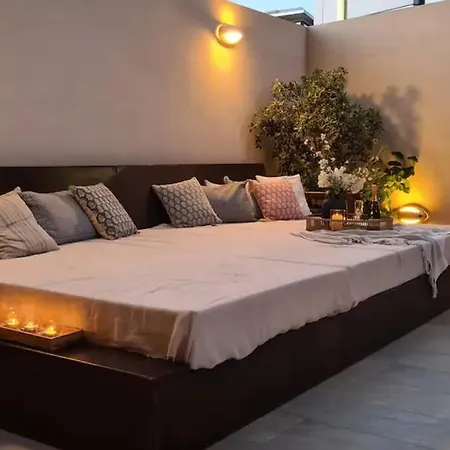 Luxury - Jacuzzi, Pool & Private Terrace